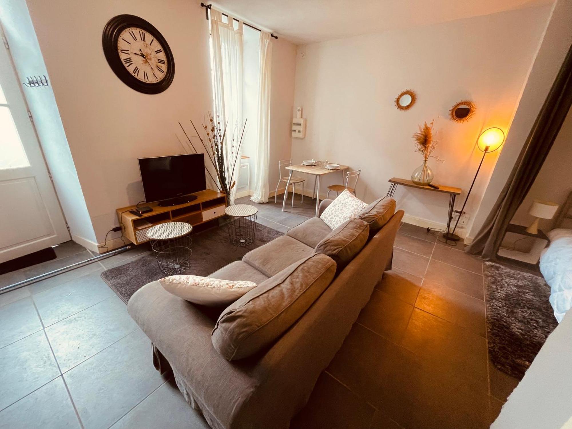 L'Albuconis 1 Grand Studio Aubusson  Buitenkant foto